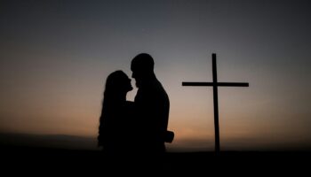 10 Coisas Importantes que Todo Casal Cristão Deveria Fazer